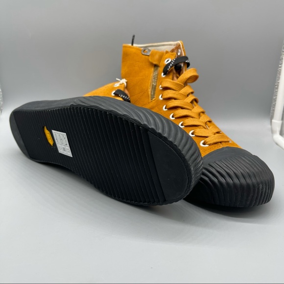 Fronteer Ranger Hi Suede. - Picture 8 of 13